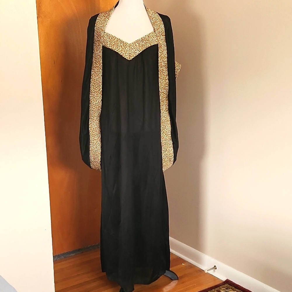 Vintage Universal Wear Lingerie Set Size M